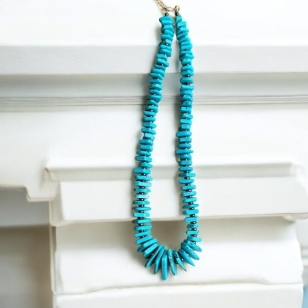 Turquoise Beaded Necklace
